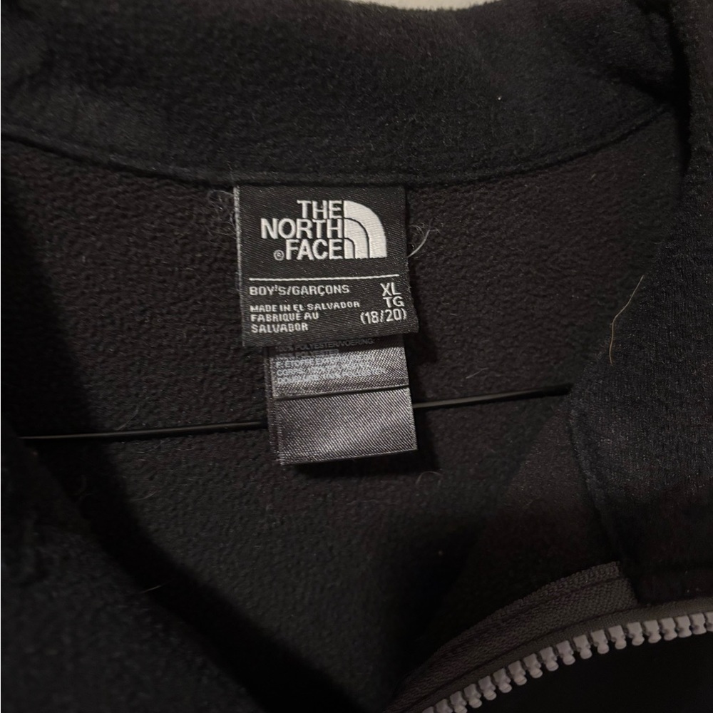 Boys XL/Womans M North Face Sweater - Picture 3 of 5